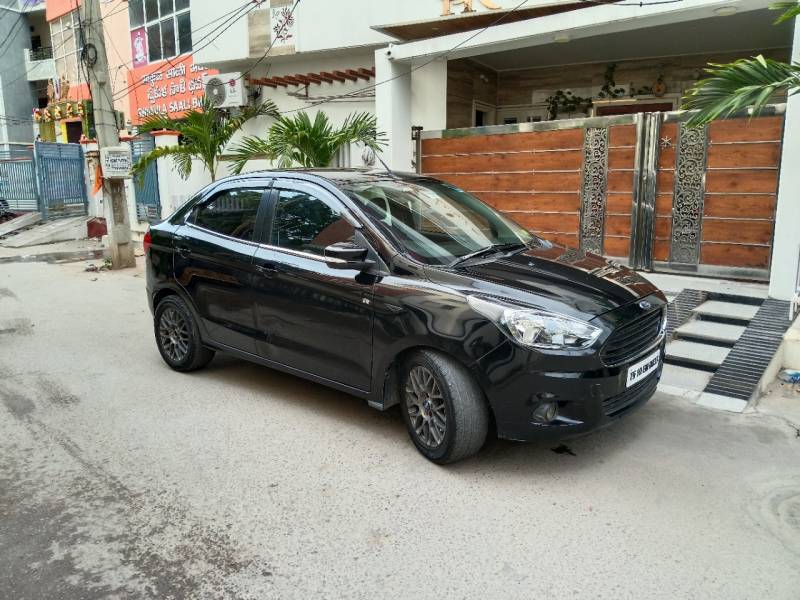 Ford Figo Aspire 1.5 TDCi Titanium (MT) Diesel