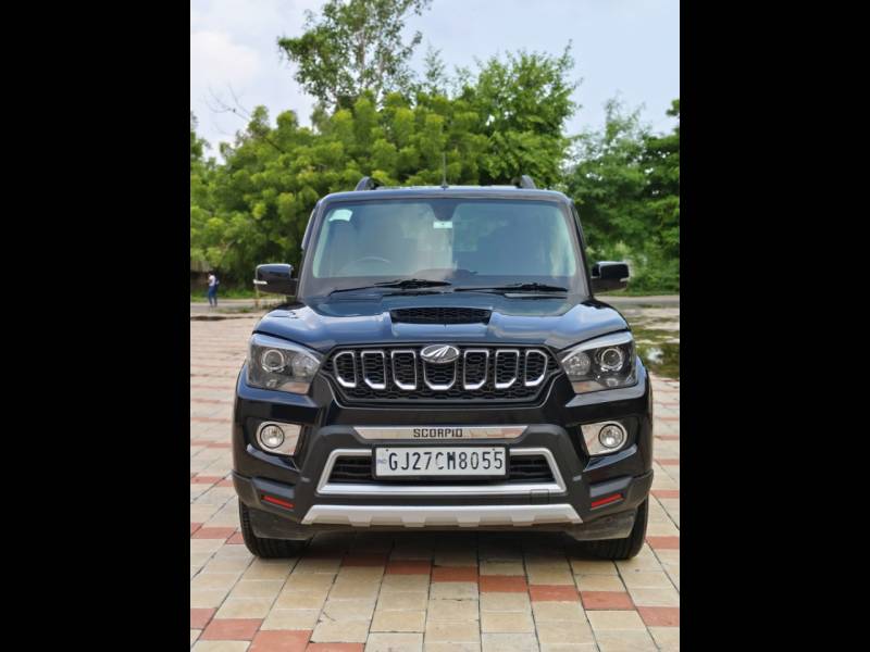 Mahindra Scorpio S11 2WD 8 STR
