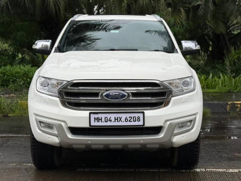 Ford Endeavour Titanium 3.2 4x4 AT