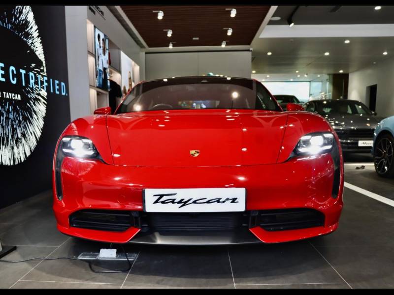 Porsche Taycan Turbo
