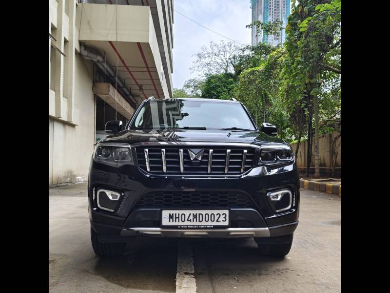 Mahindra Scorpio-N Z8 Petrol MT 7 STR
