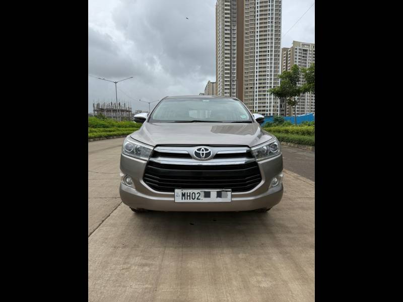 Toyota Innova Crysta 2.8 ZX AT 7 STR