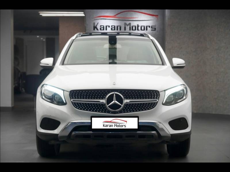 Mercedes Benz GLC 300 CBU