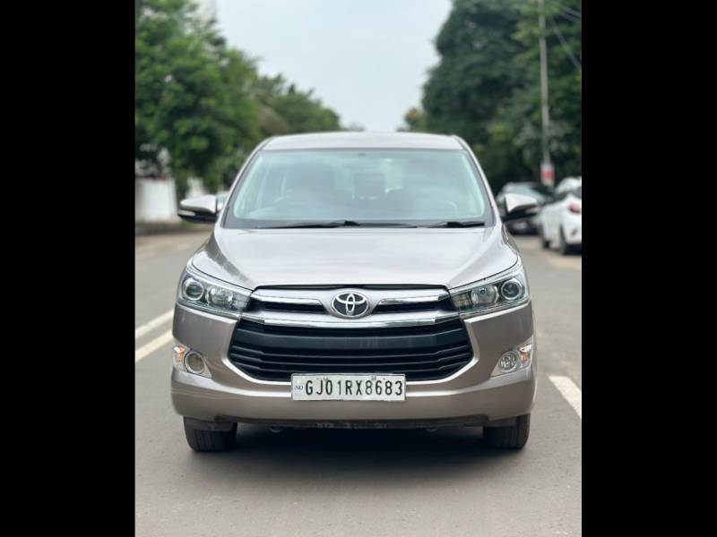 Toyota Innova Crysta 2.4 VX 7 STR