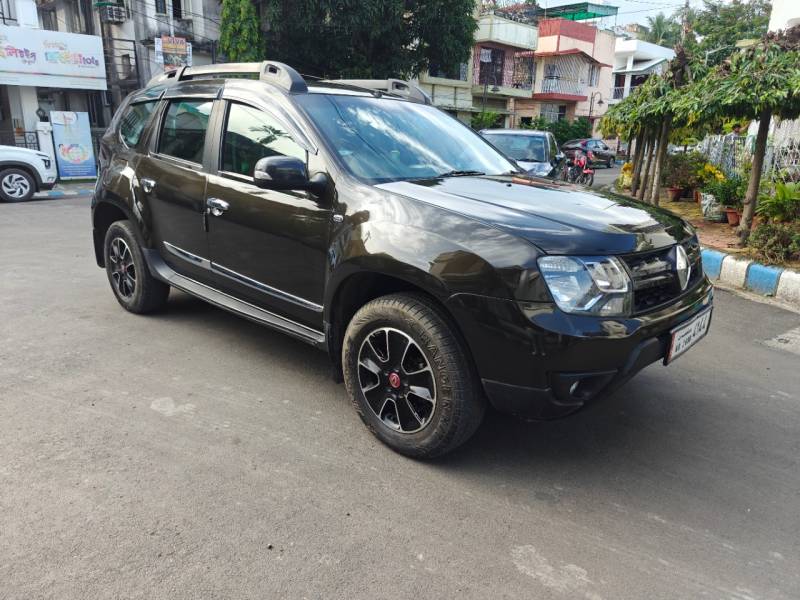 Renault Duster 85 PS RXS 4X2 MT Diesel