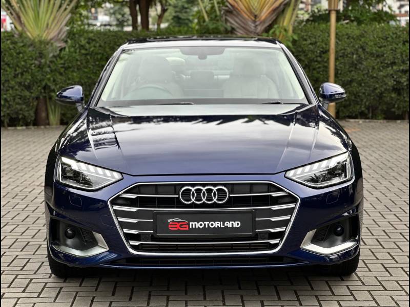 Audi A4 Technology 40 TFSI