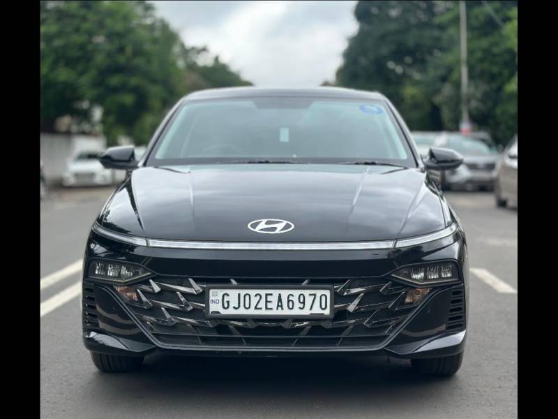 Hyundai Verna SX 1.5 Petrol MT