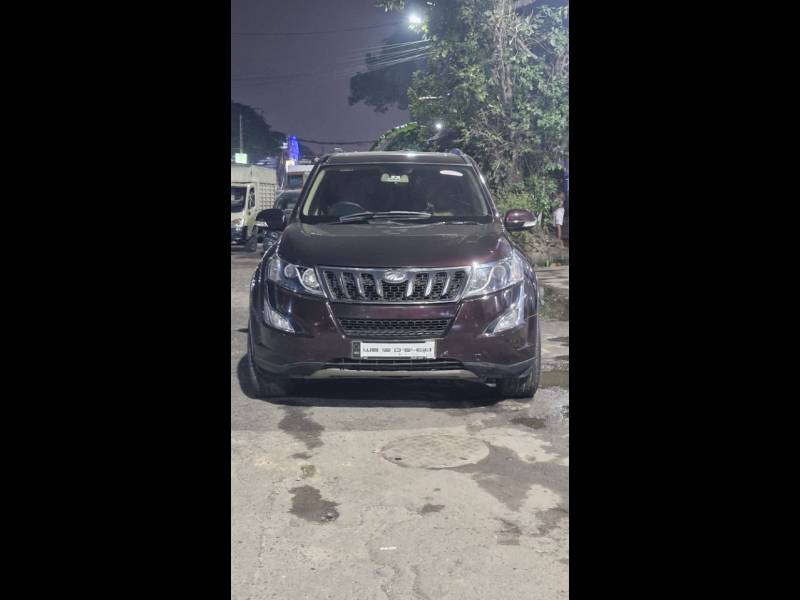 Mahindra XUV500 W10 FWD
