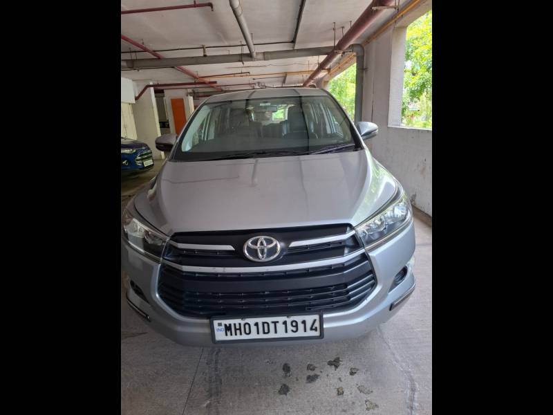 Toyota Innova Crysta 2.4 GX 7 STR