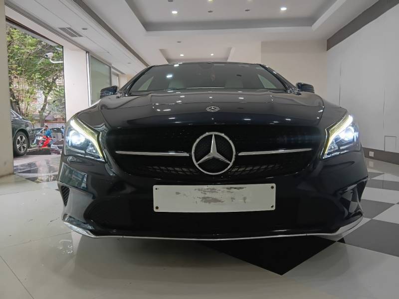Mercedes Benz CLA Class 200 D Urban Sport