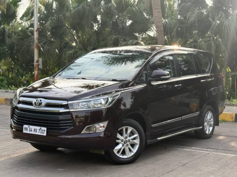 Toyota Innova Crysta 2.8 GX AT 7 STR