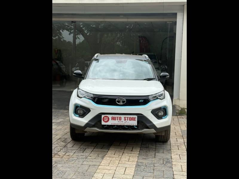 Tata Nexon EV Empowered Plus Long Range