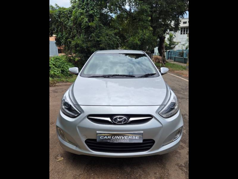 Hyundai Verna Fluidic 1.6 CRDI SX Opt AT