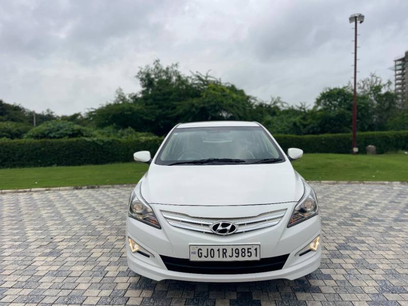 Hyundai Verna Fluidic 1.6 VTVT SX Opt