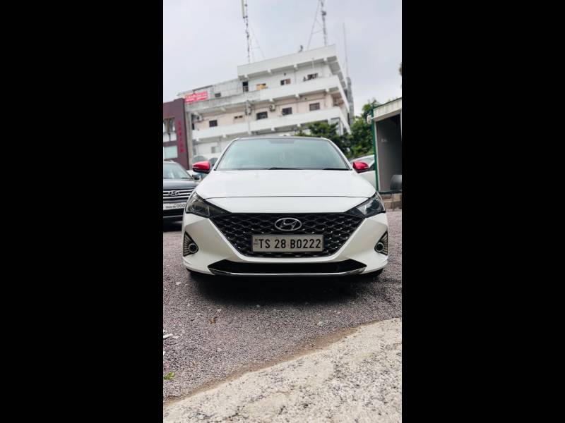 Hyundai Verna SX 1.5 CRDi