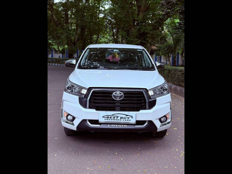 Toyota Innova Crysta ZX 2.4 7 STR