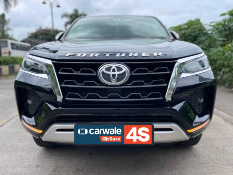 Toyota Fortuner 4X2 AT 2.8 Diesel