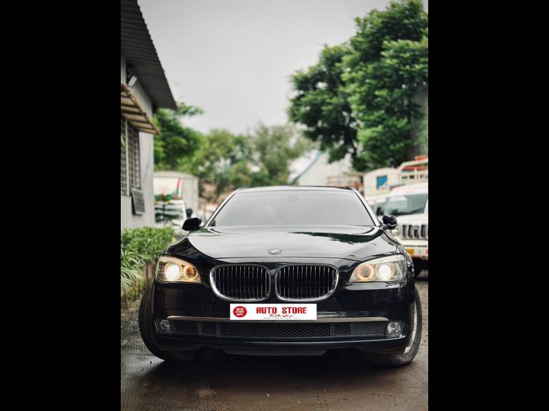 BMW 7 Series 730d Sedan
