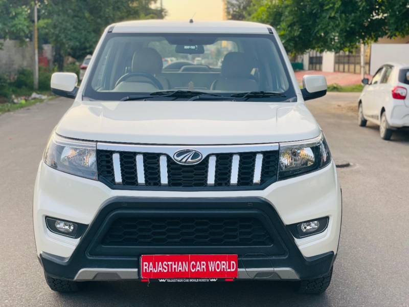 Mahindra Bolero Neo N10