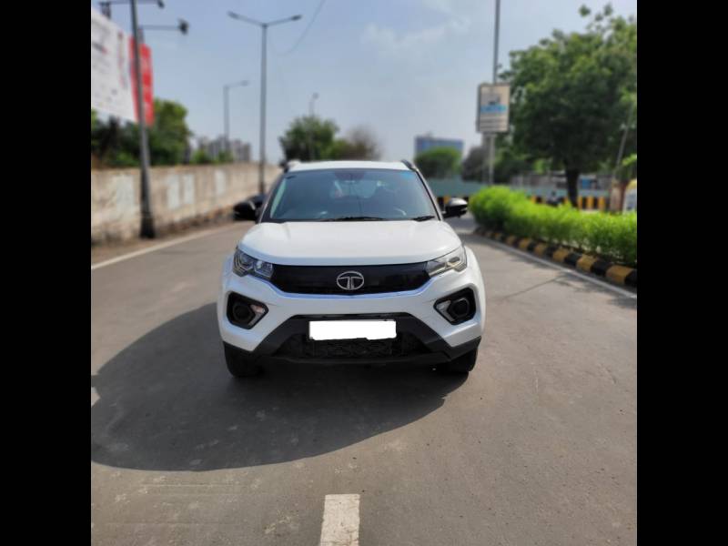 Tata Nexon XM (S)