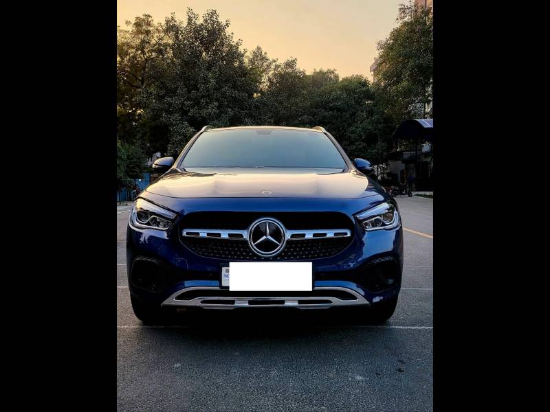 Mercedes Benz GLA Class 200