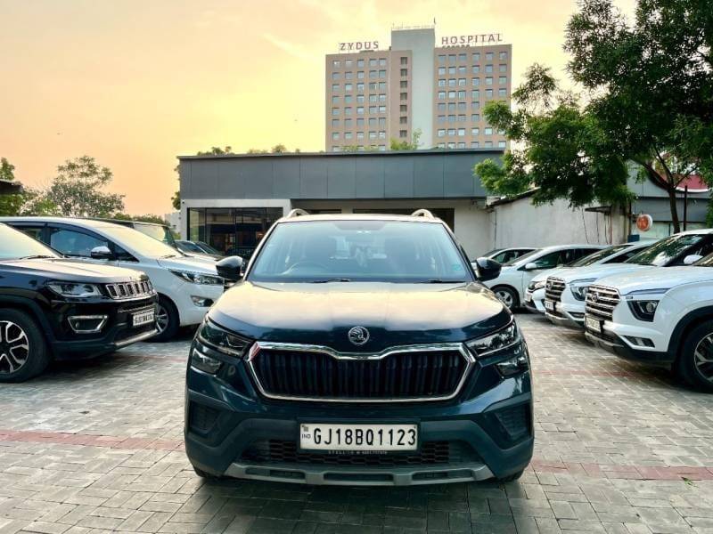 Skoda Kushaq Ambition 1.0L TSI MT