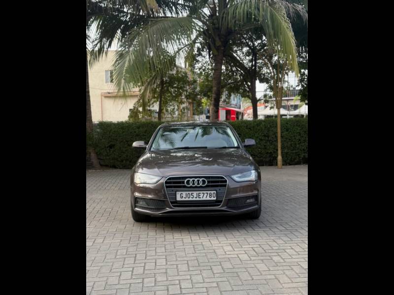 Audi A4 2.0 TDI Sline