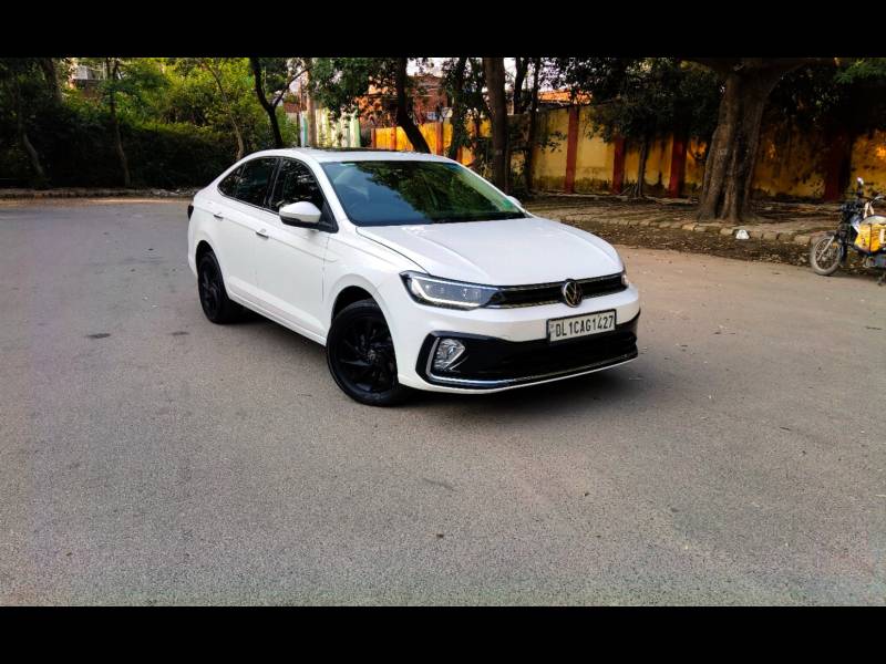Volkswagen Virtus Topline 1.0 TSI AT