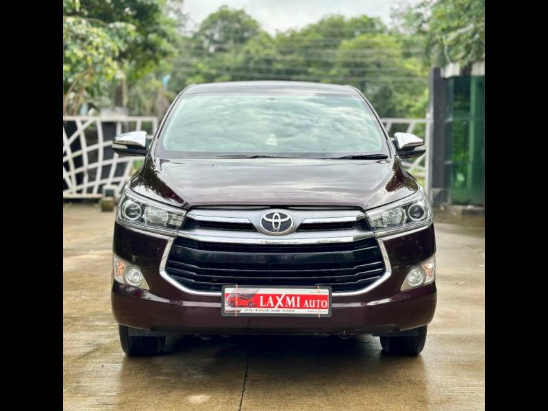 Toyota Innova Crysta 2.4 ZX 7 STR