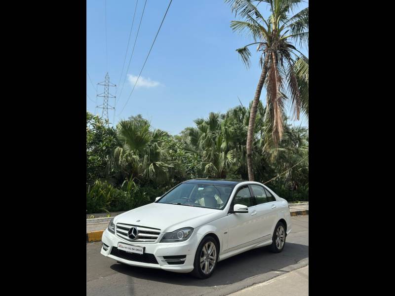 Mercedes Benz C Class 200 CGI Elegance