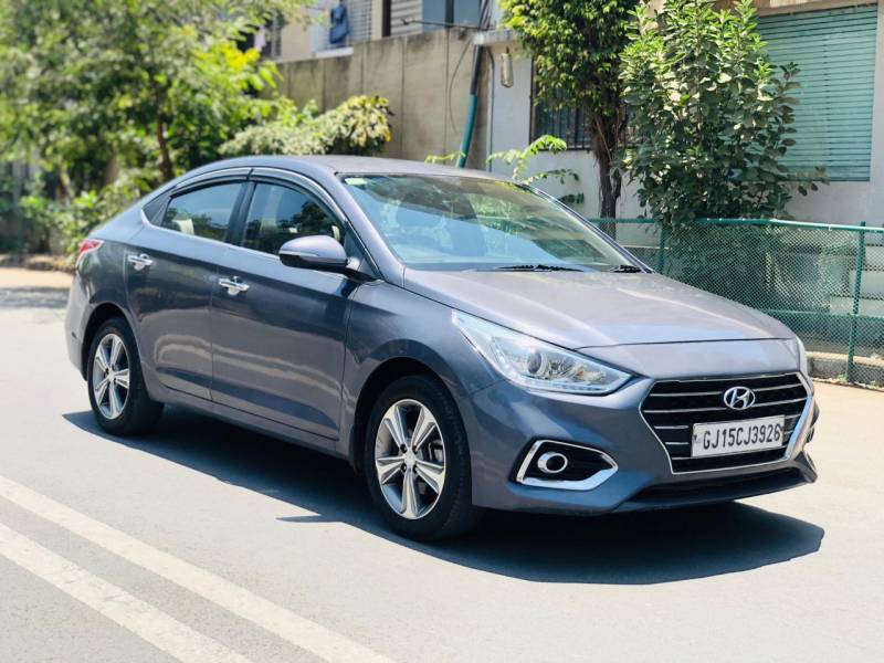 Hyundai Verna 1.6 CRDI SX