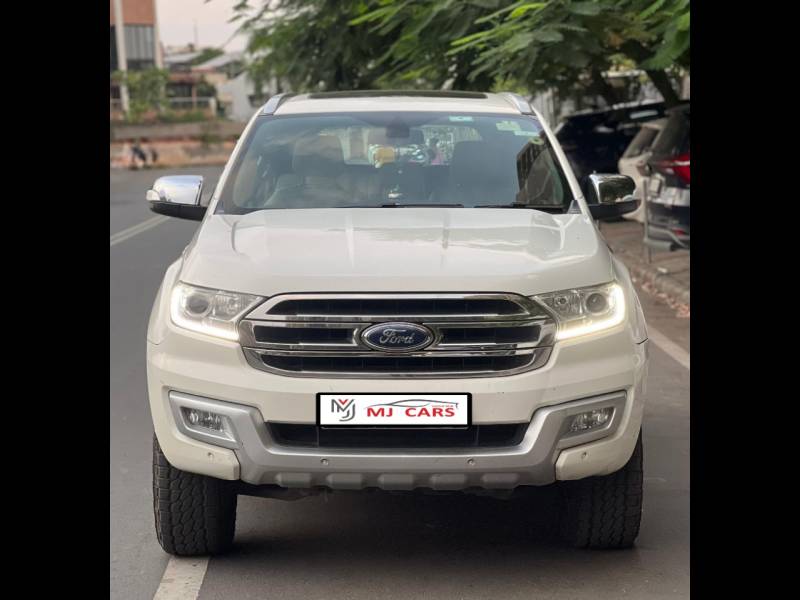 Ford Endeavour Titanium 3.2 4x4 AT