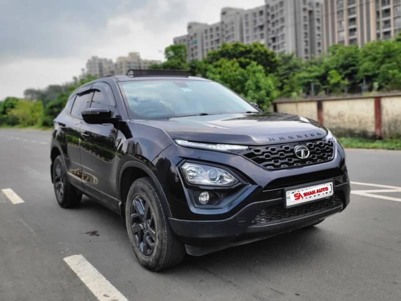 Tata Harrier XTA Plus Dark Edition