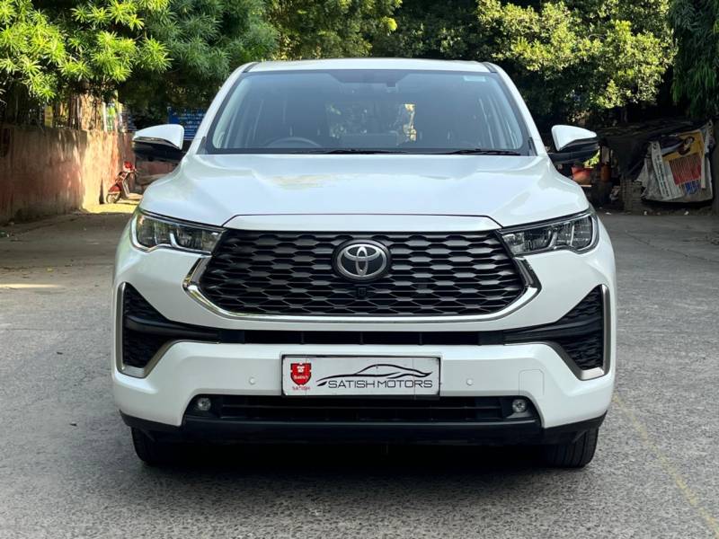 Toyota Innova Hycross ZX (O) Hybrid 7 STR