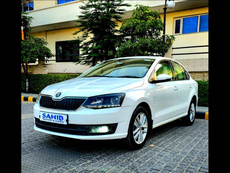 Skoda Rapid Style 1.5 TDI AT