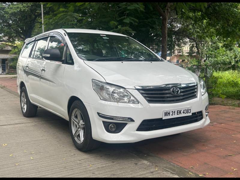 Toyota Innova 2.5 G (Diesel) 8 STR Euro4