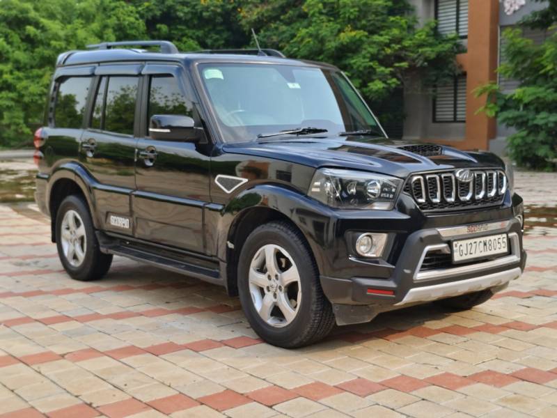 Mahindra Scorpio S11 2WD