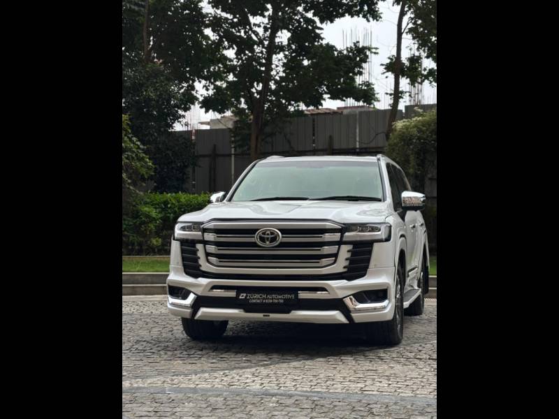 Toyota Land Cruiser LC200 VX