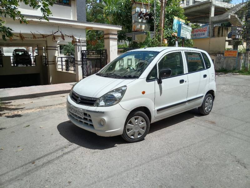 Maruti Suzuki Zen Estilo LXI BS IV