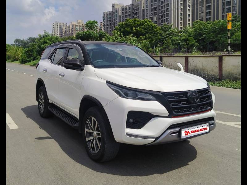 Toyota Fortuner 2.8 4x2 AT