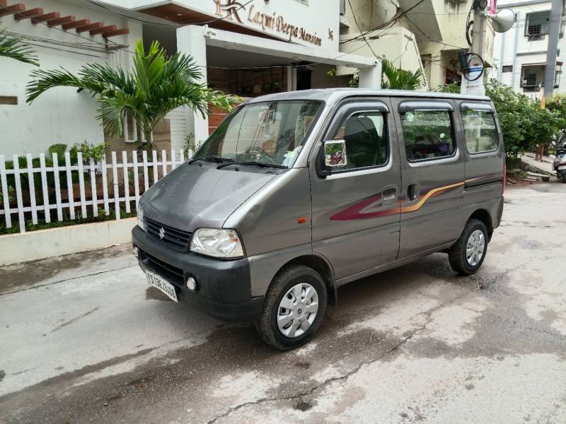 Maruti Suzuki Eeco 5 STR