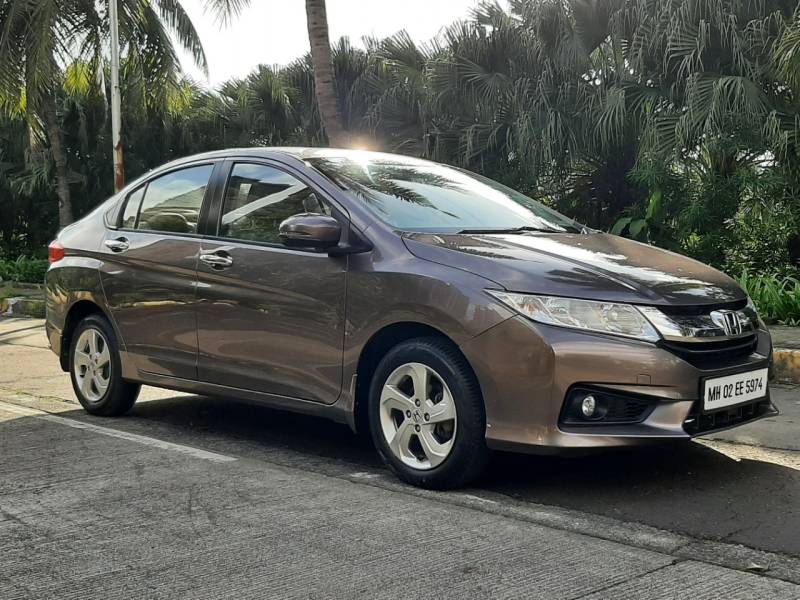 Honda City V 1.5L i-VTEC