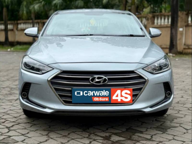 Hyundai Elantra 2.0 SX (O) AT