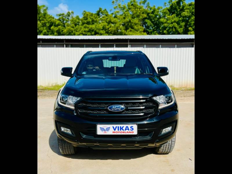 Ford Endeavour Titanium Plus 2.0 4x4 AT