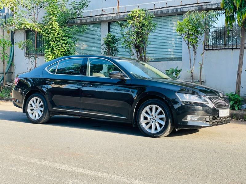 Skoda Superb L&K TDI AT