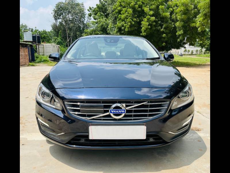 Volvo S60 Momentum
