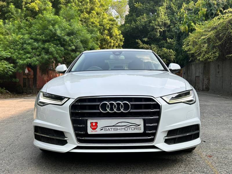 Audi A6 35 TFSI Matrix