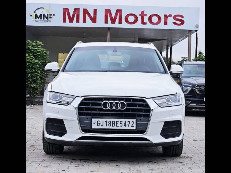 Audi Q3 2.0 TDI FWD