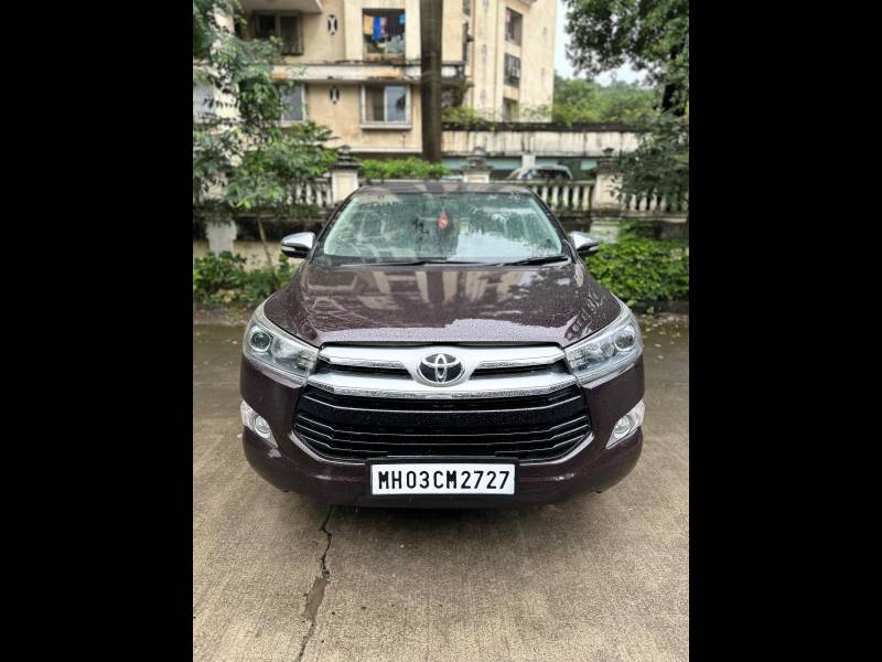 Toyota Innova Crysta 2.4 V Diesel