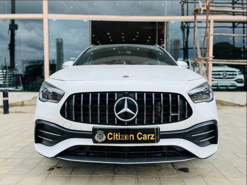 Mercedes Benz AMG GLA35 4MATIC